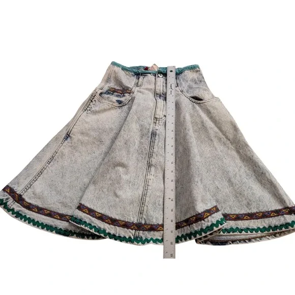 VTG Acid Wash 80s Bonjour Denim High Waisted Skirt Color Trim Size 8 - Picture 7 of 8
